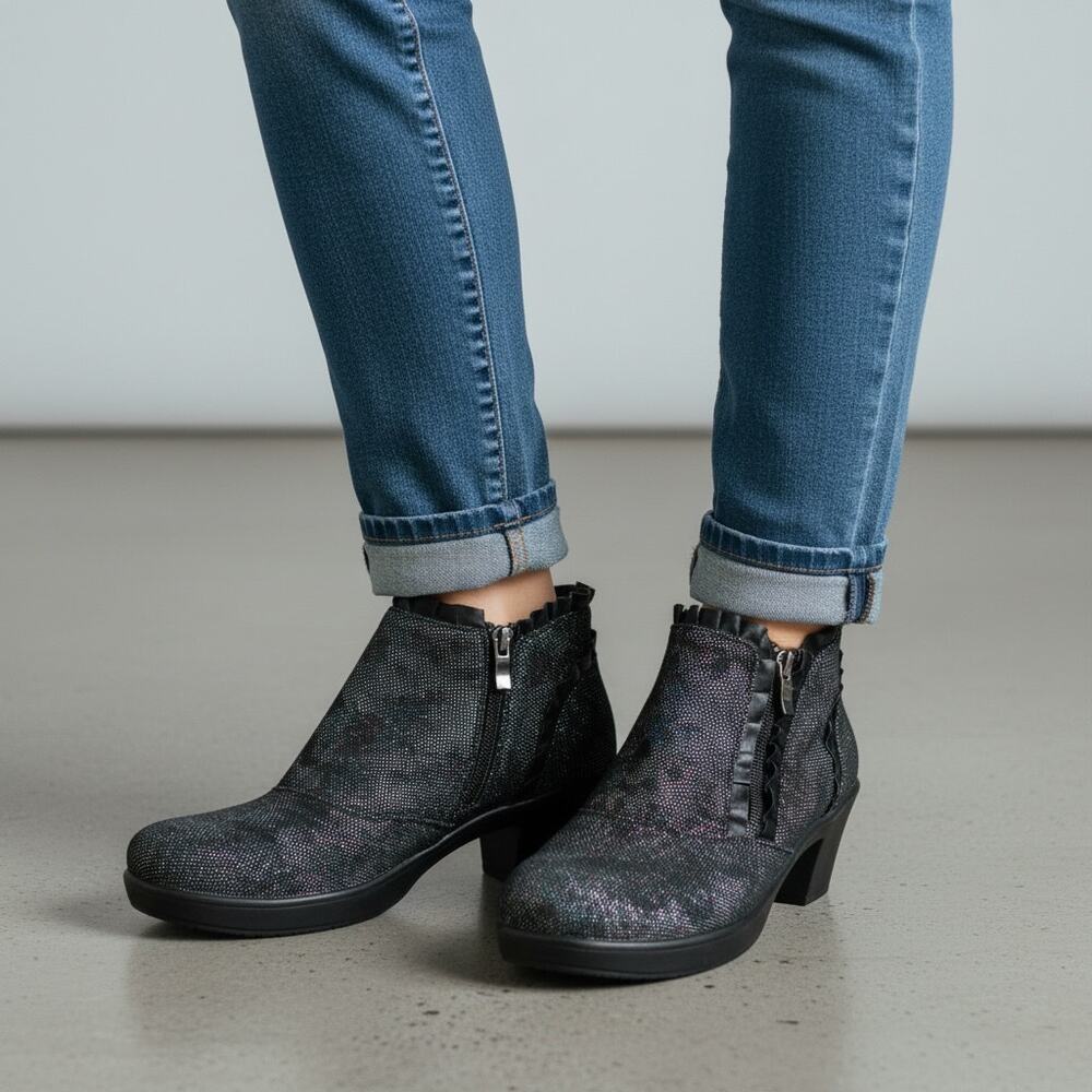 Alegria Hannah Floral Leather Ankle Boots Women's Sz 37 (US 7/7.5) Blue Ruffled